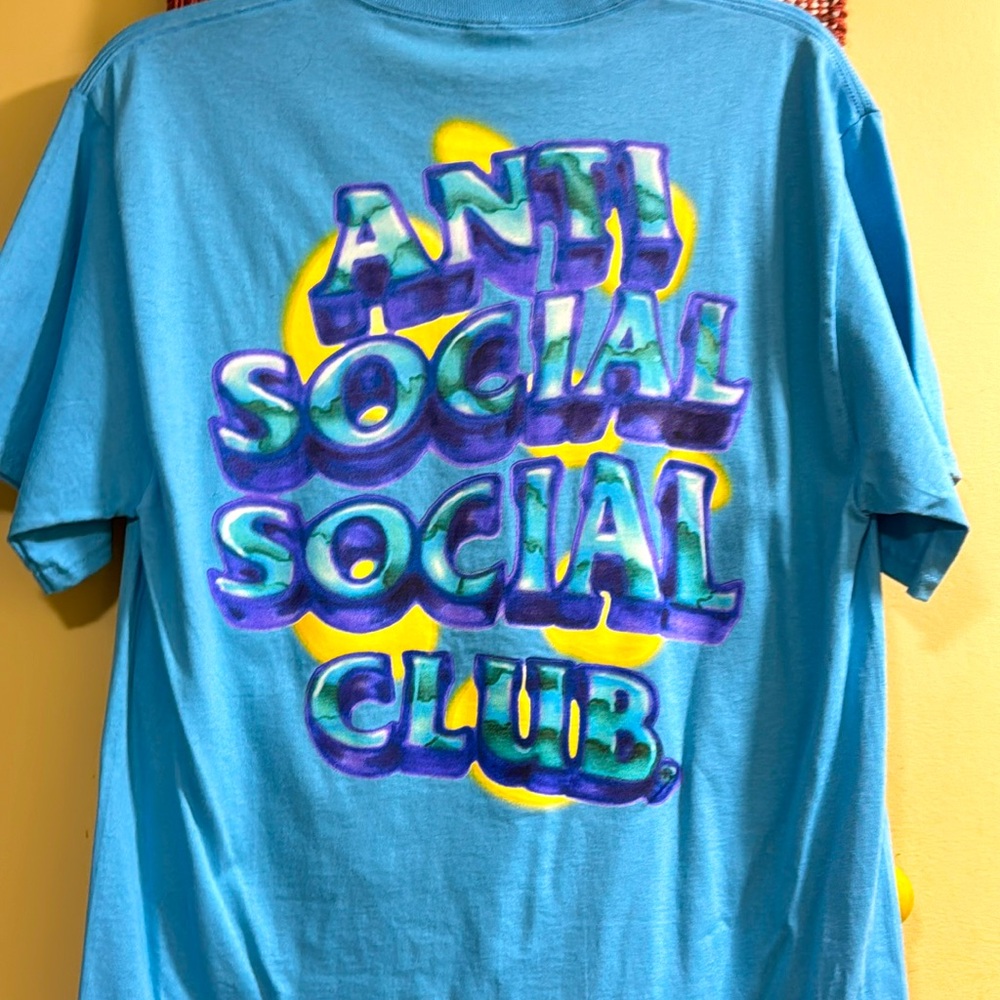 NWT NEVER WORN ANTI SOCIAL SOCIAL CLUB UNISEX T- SHIRT